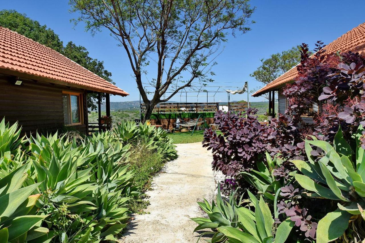 Biktot Nofim Villa Manot Bagian luar foto